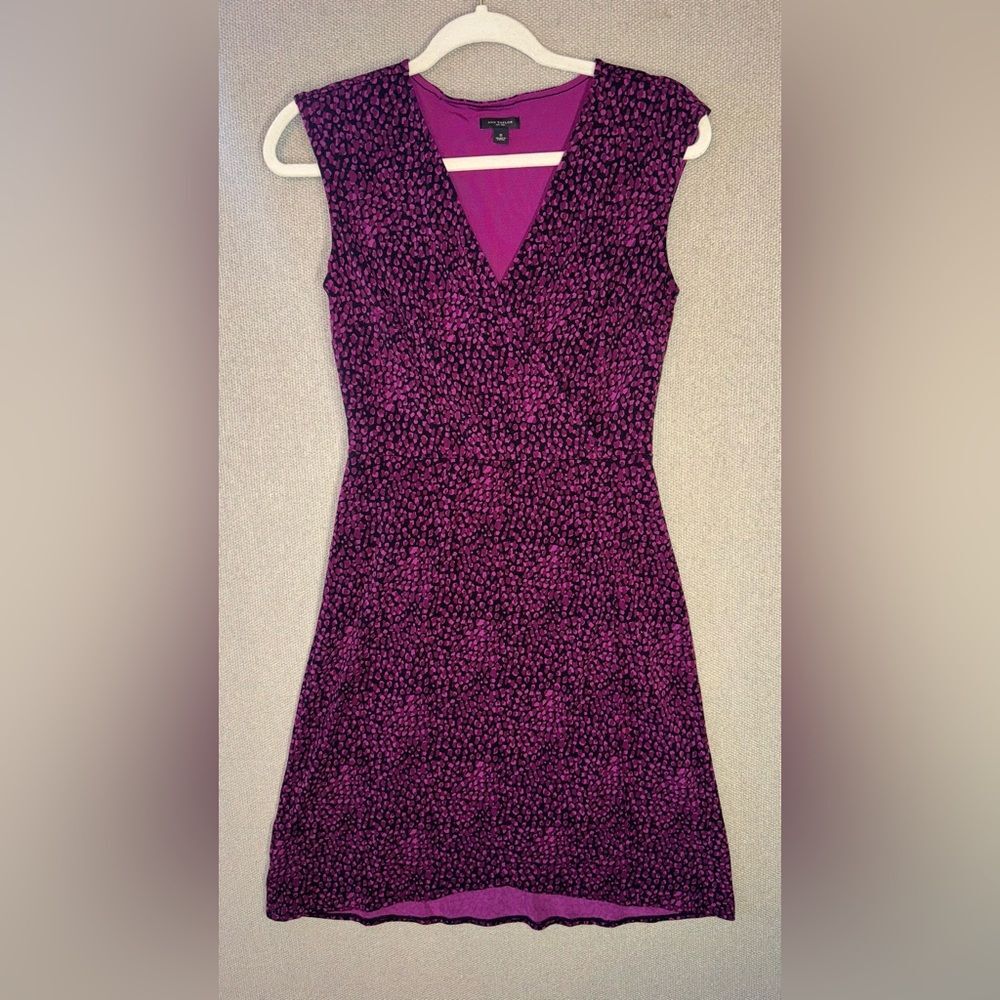 Ann Taylor size 0 Crossover A-Line Shift Dress Pink Sleeveless Pullover V-Neck